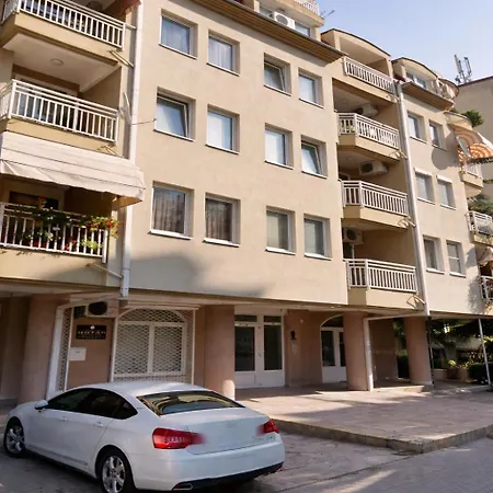 Haven Skopje-free Parking 아파트